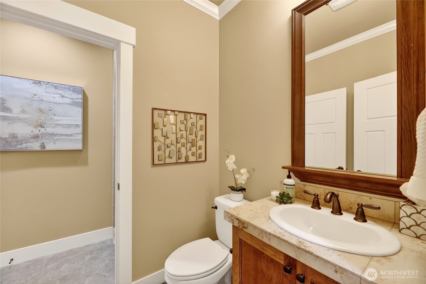 16430 SE 61st Place , Bellevue, WA 98006