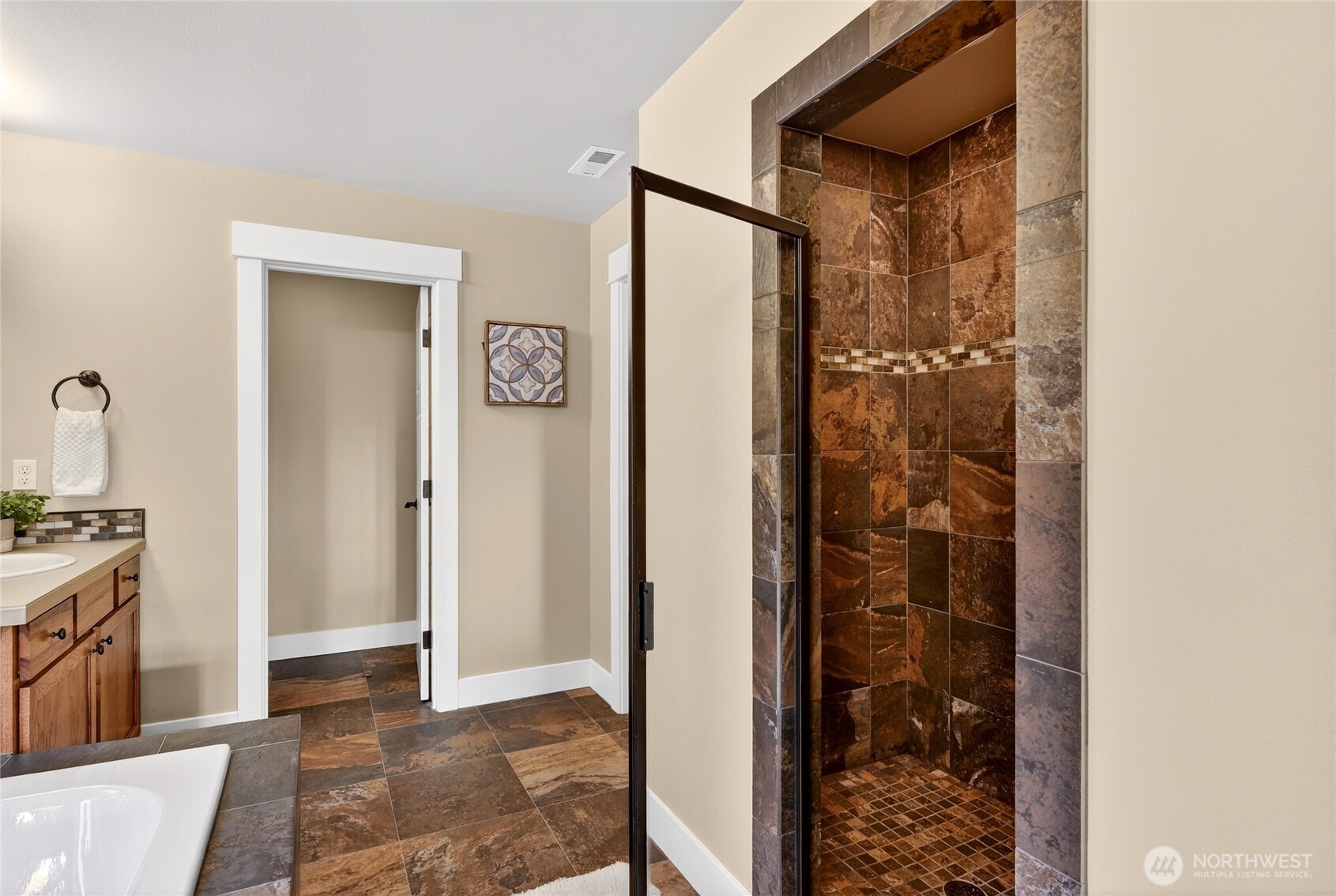 16430 SE 61st Place , Bellevue, WA 98006