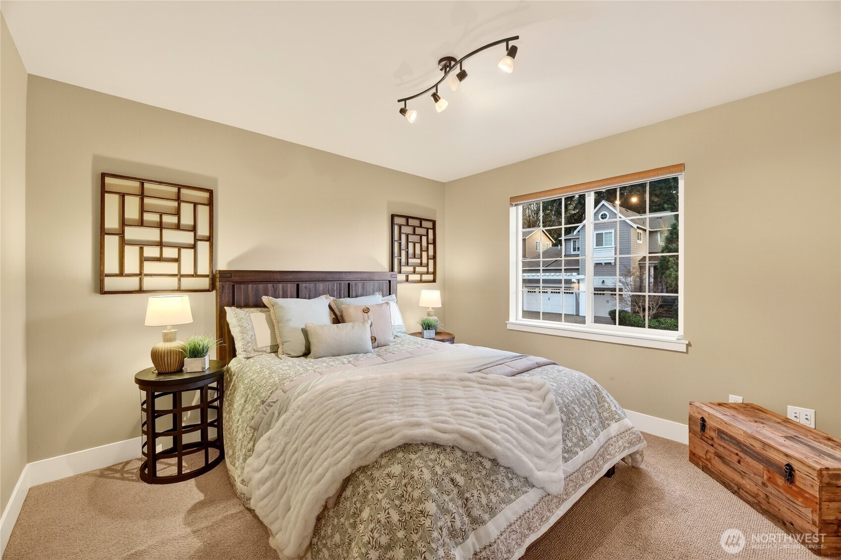 16430 SE 61st Place , Bellevue, WA 98006