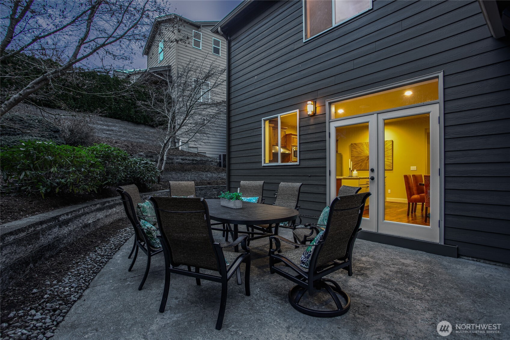16430 SE 61st Place , Bellevue, WA 98006