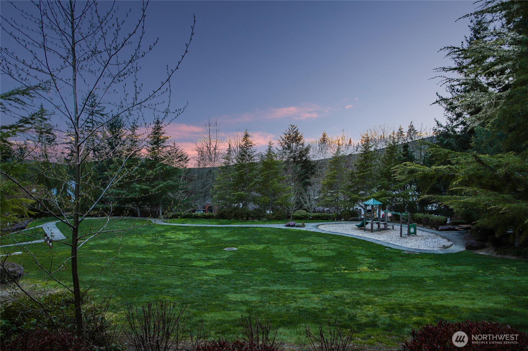 16430 SE 61st Place , Bellevue, WA 98006