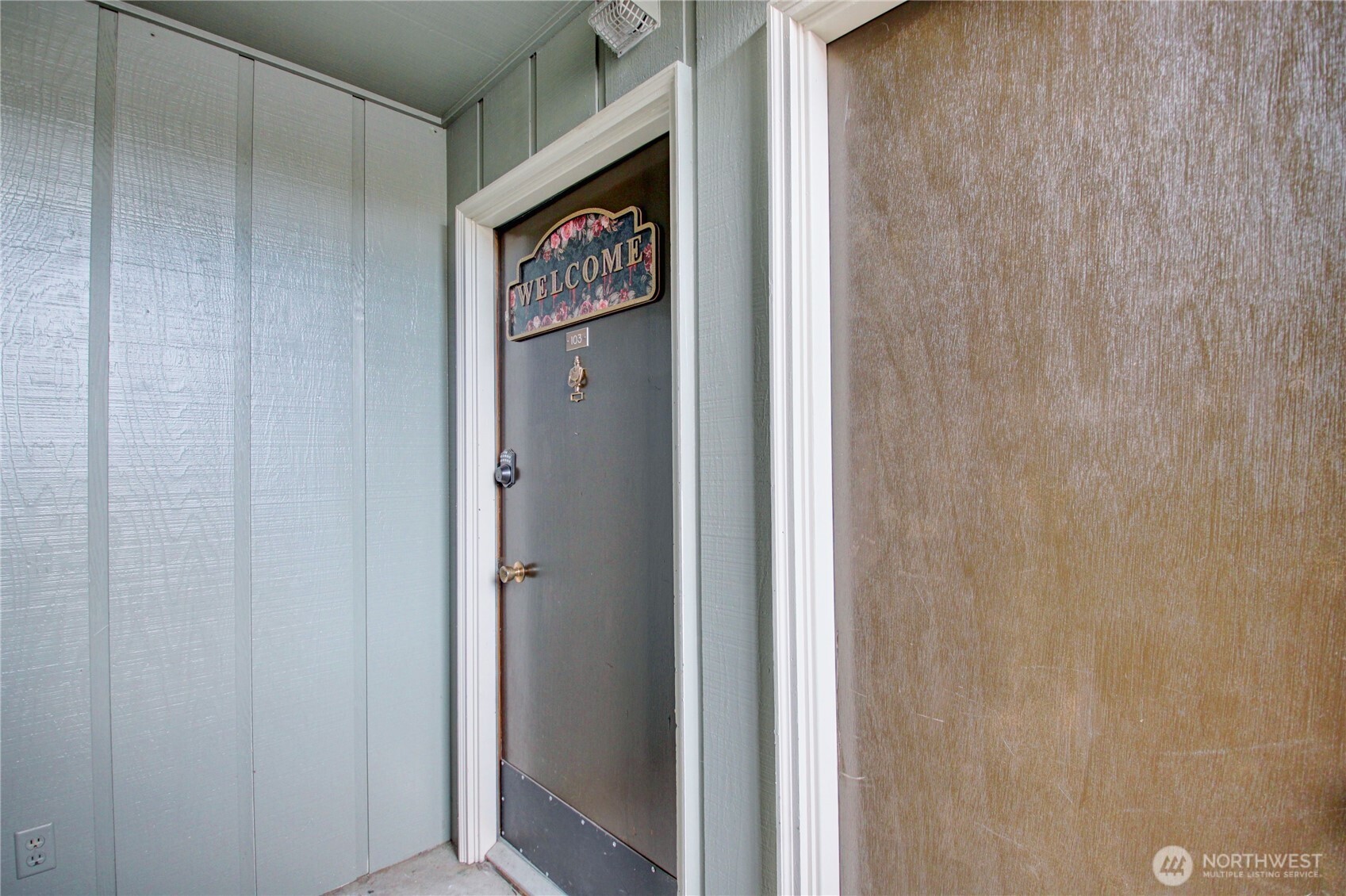 1710 Skyline Way #B103, Anacortes, WA 98221