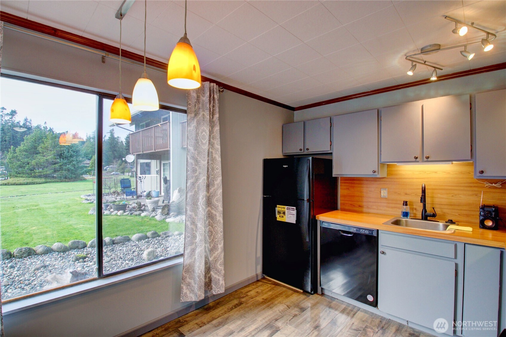 1710 Skyline Way #B103, Anacortes, WA 98221