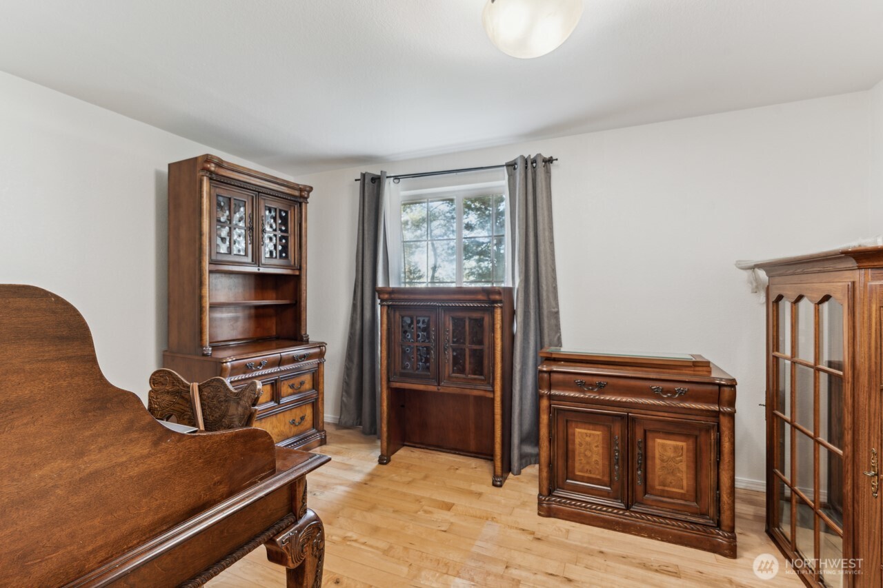 9700 Rd 5 NW, Ephrata, WA 98823