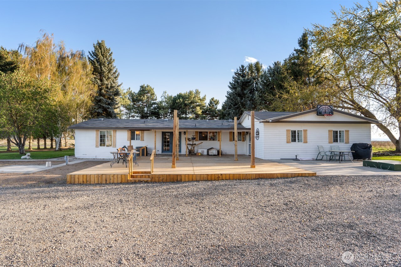 9700 Rd 5 NW, Ephrata, WA 98823