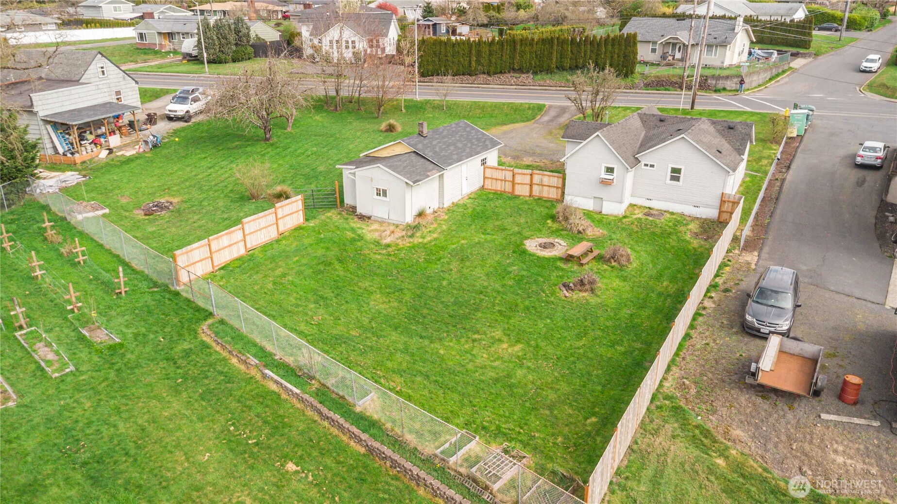 3007 Columbia Heights Road , Longview, WA 98632