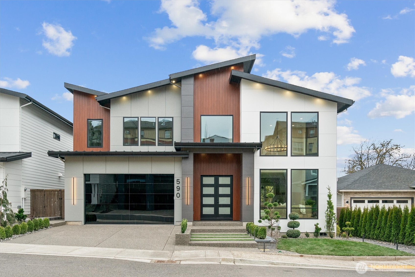 590 W U Street , Camas, WA 98607