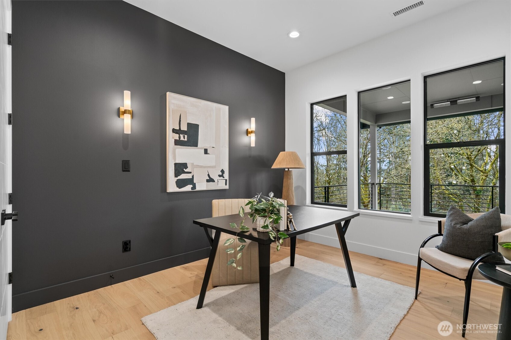 590 W U Street , Camas, WA 98607