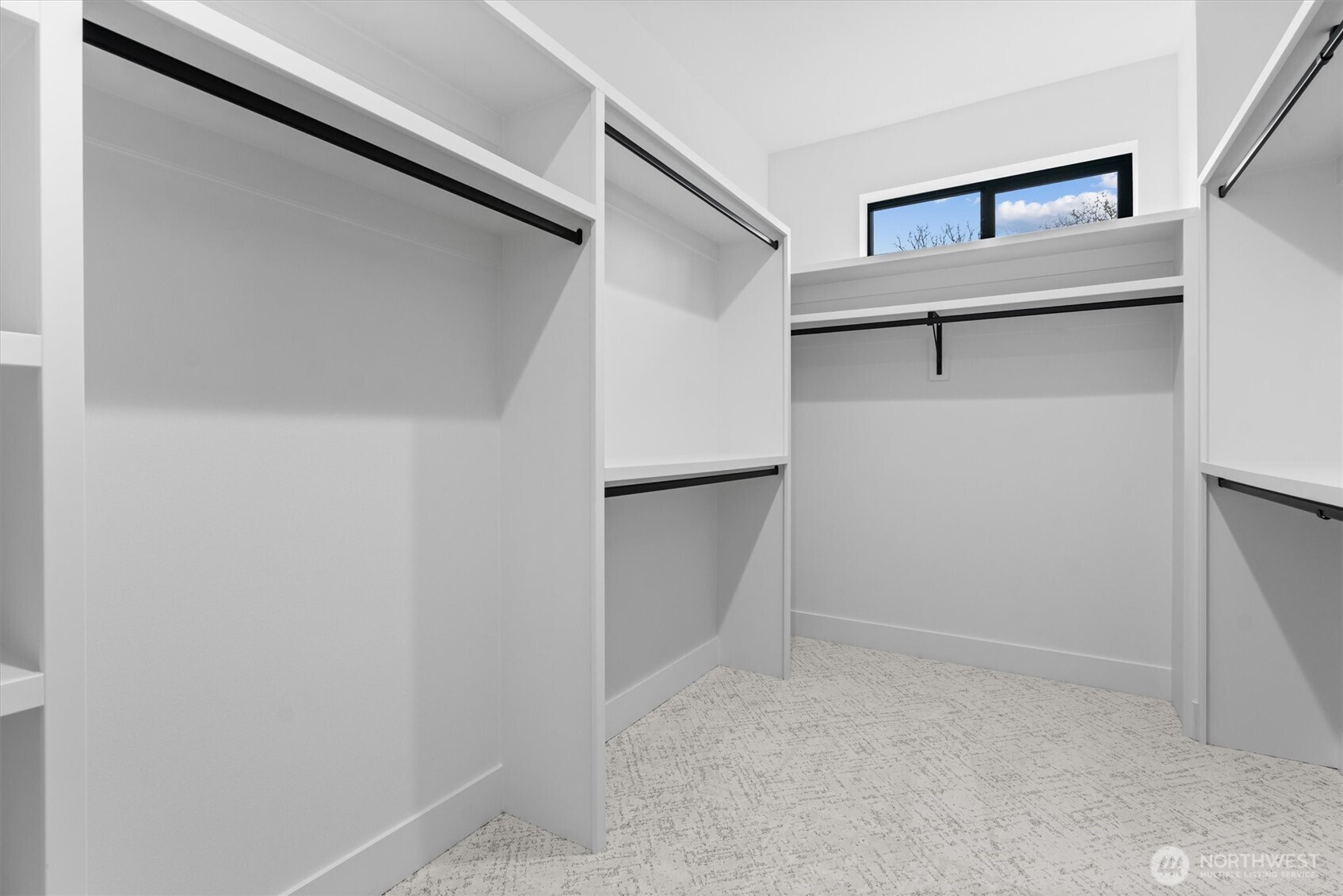 590 W U Street , Camas, WA 98607