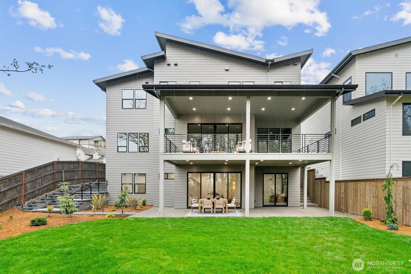 590 W U Street , Camas, WA 98607