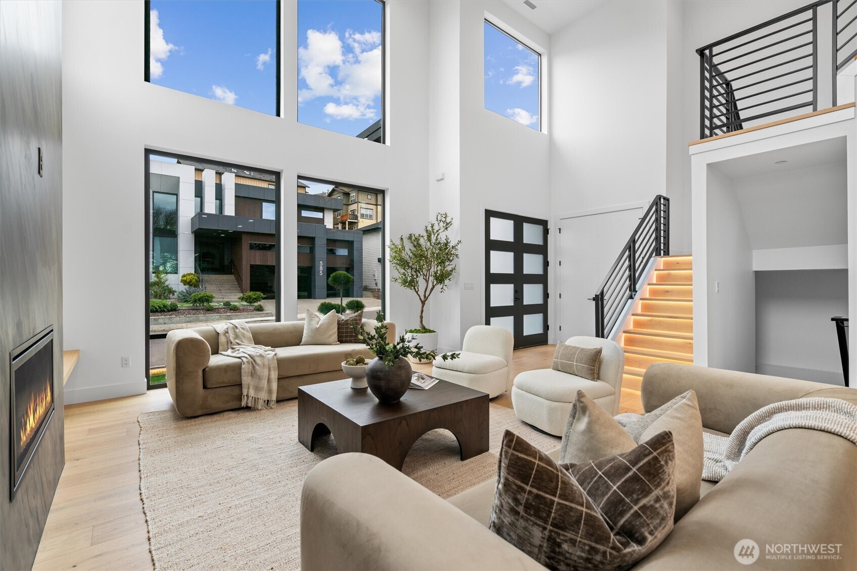 590 W U Street , Camas, WA 98607