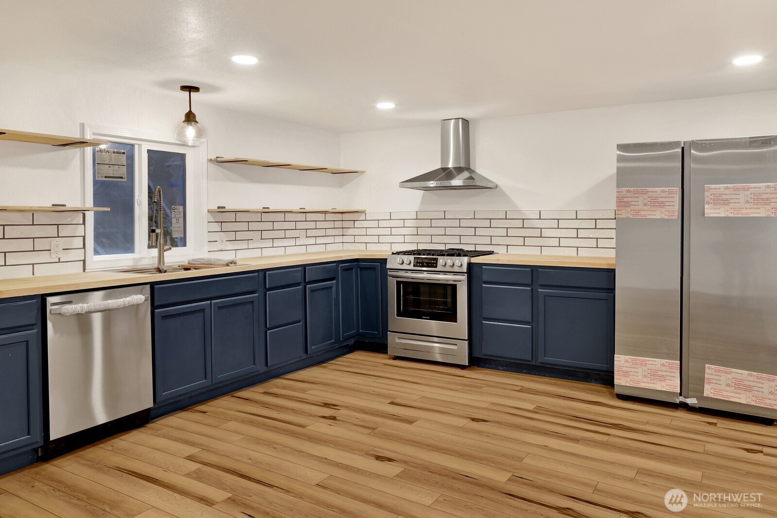 13574 S Green Street , Anacortes, WA 98221