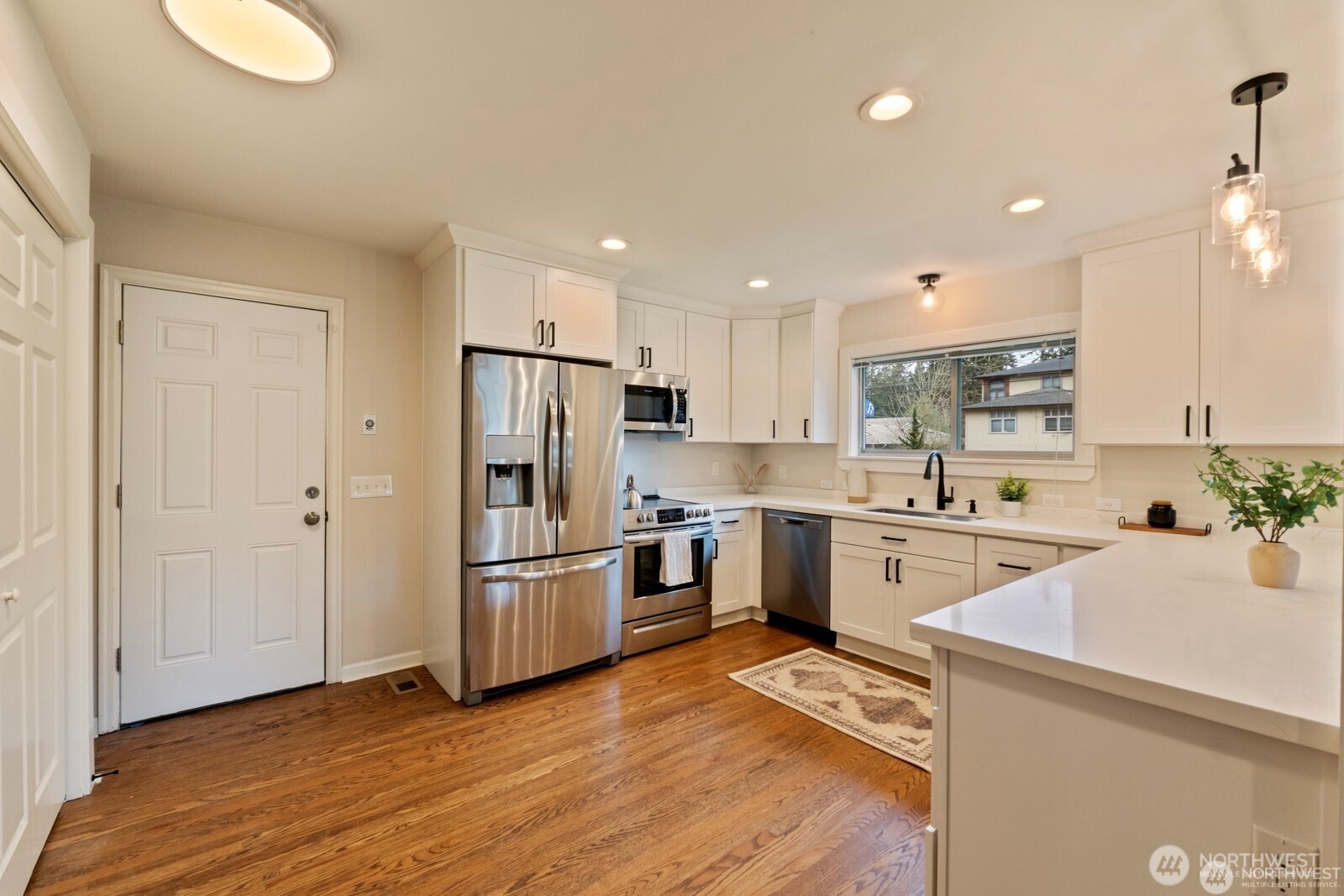 111 NW 140th Street , Seattle, WA 98177