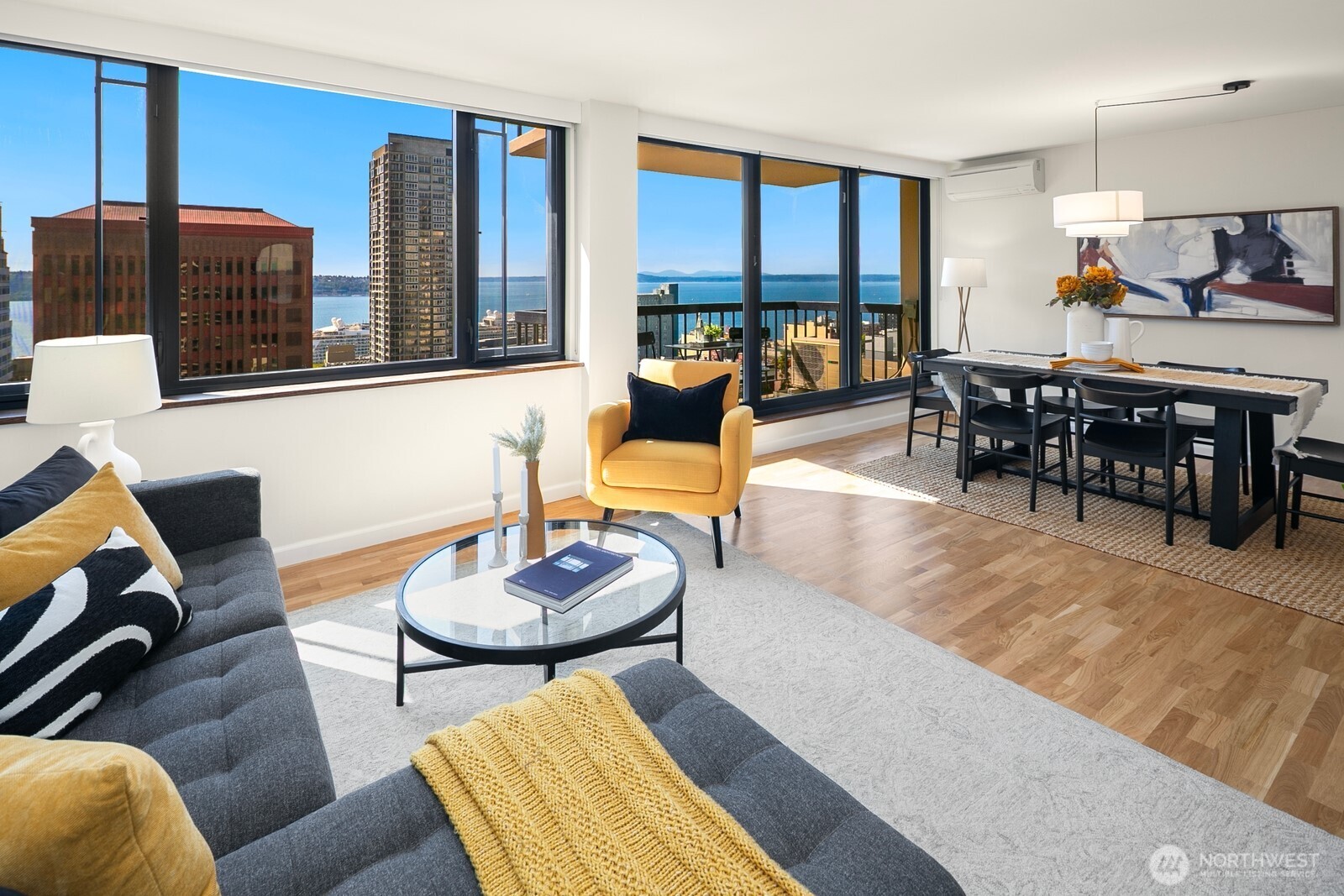 2100 3rd Avenue #1702, Seattle, WA 98121