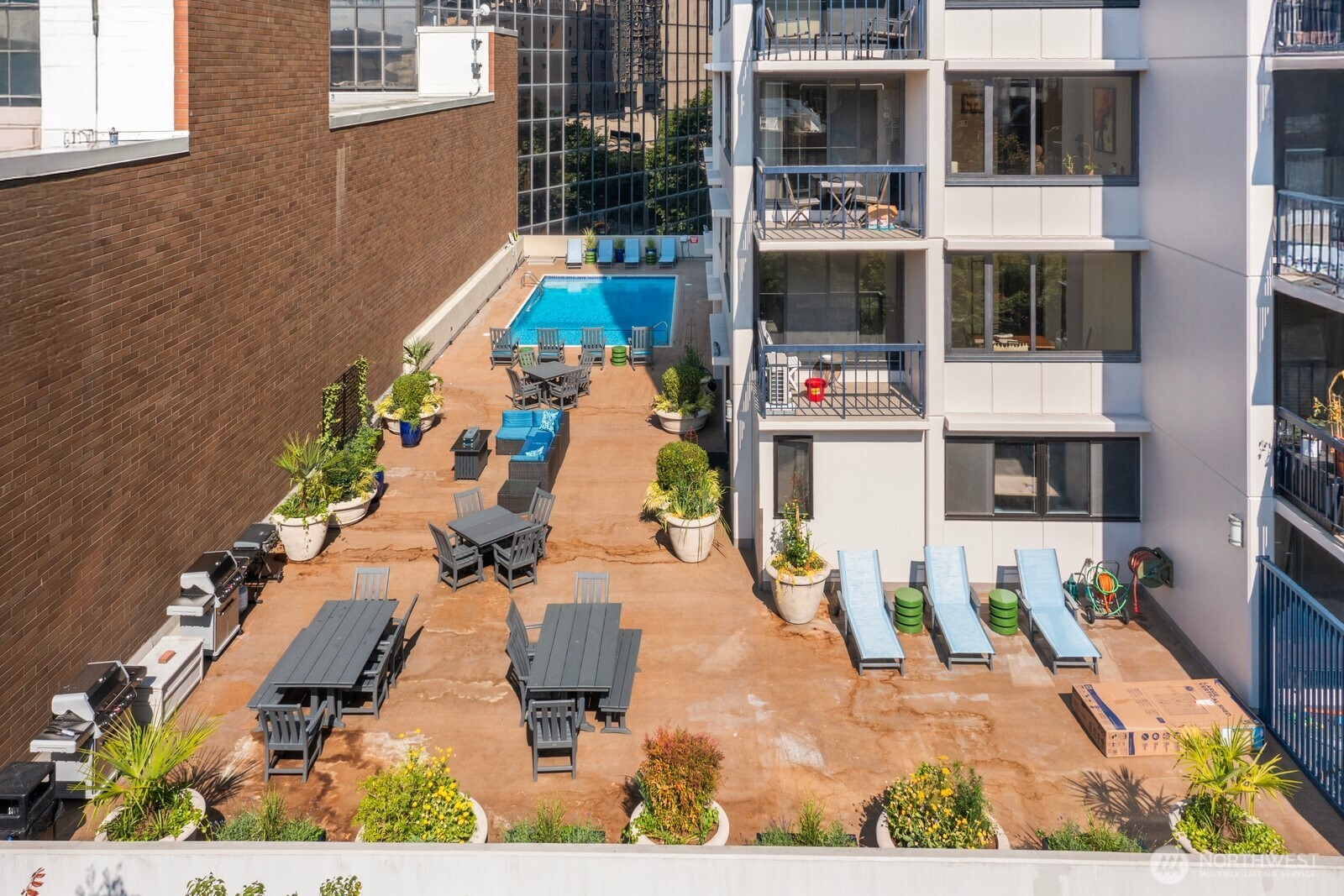 2100 3rd Avenue #1702, Seattle, WA 98121