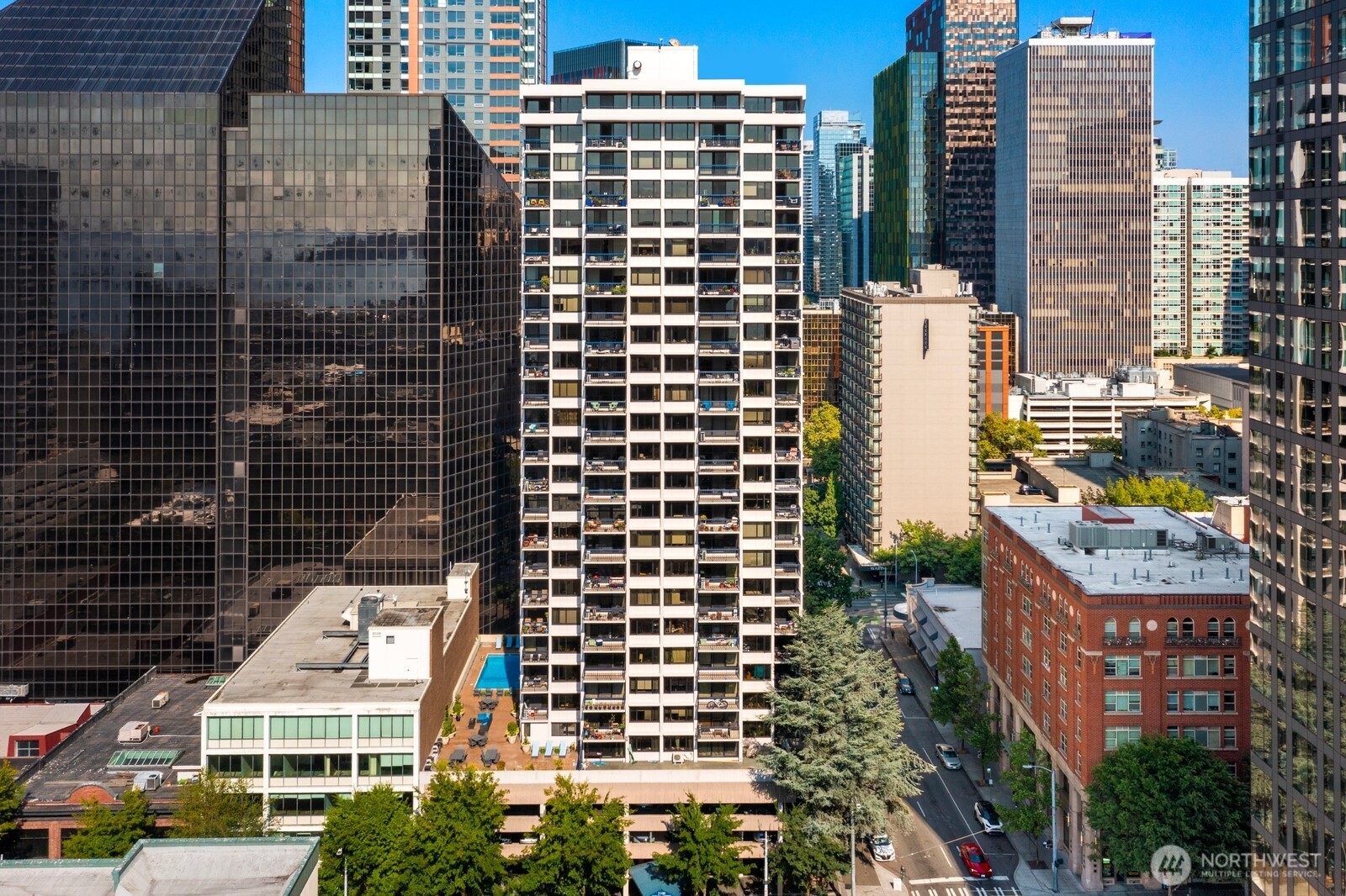 2100 3rd Avenue #1702, Seattle, WA 98121
