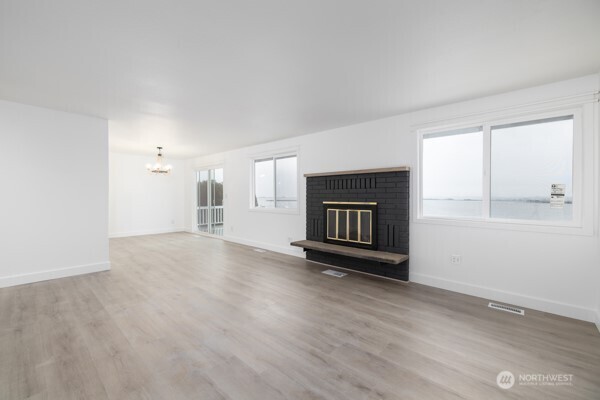 11586 Scott Road , Bow, WA 98232