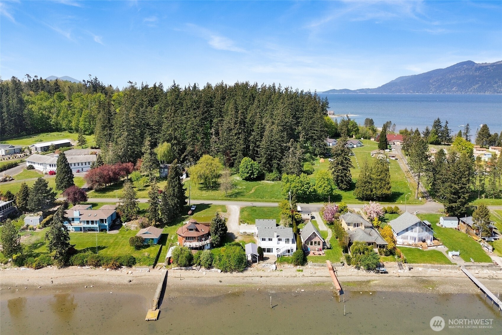 11586 Scott Road , Bow, WA 98232