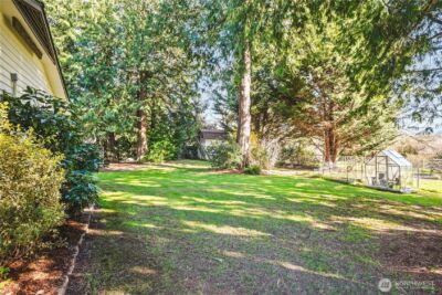 1910 Forest Ridge Place , Mount Vernon, WA 98273-9032 - Photo 32