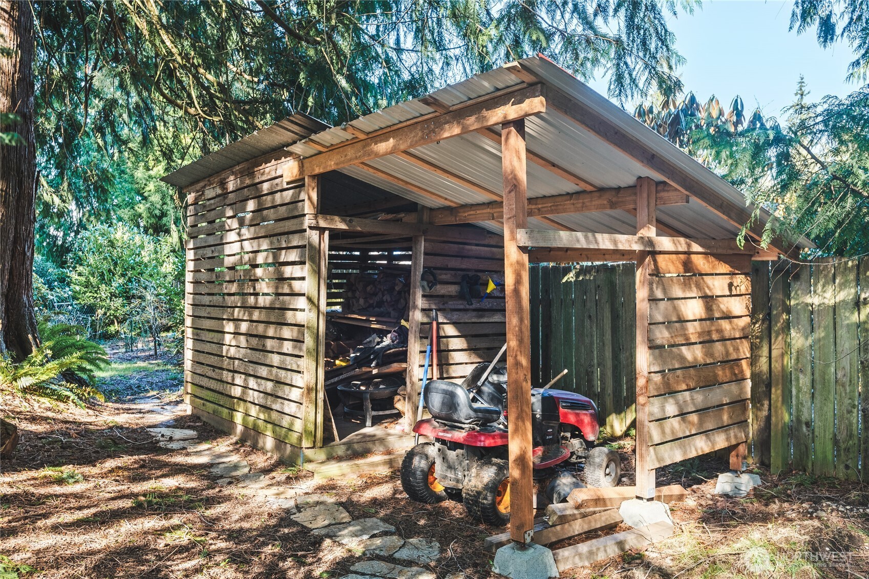1910 Forest Ridge Place , Mount Vernon, WA 98273-9032