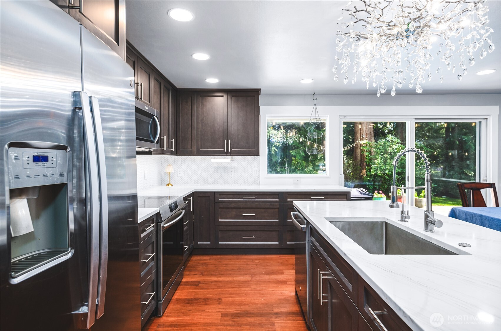 1910 Forest Ridge Place , Mount Vernon, WA 98273-9032