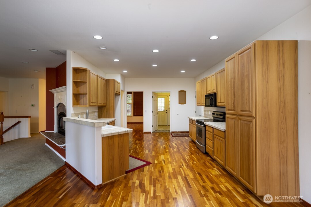 17625 Chummit Lane NE, Suquamish, WA 98392