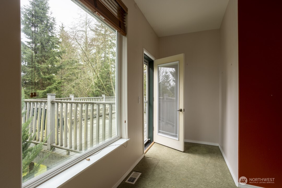 17625 Chummit Lane NE, Suquamish, WA 98392