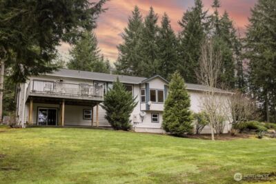 17625 Chummit Lane NE, Suquamish, WA 98392 - Photo 3