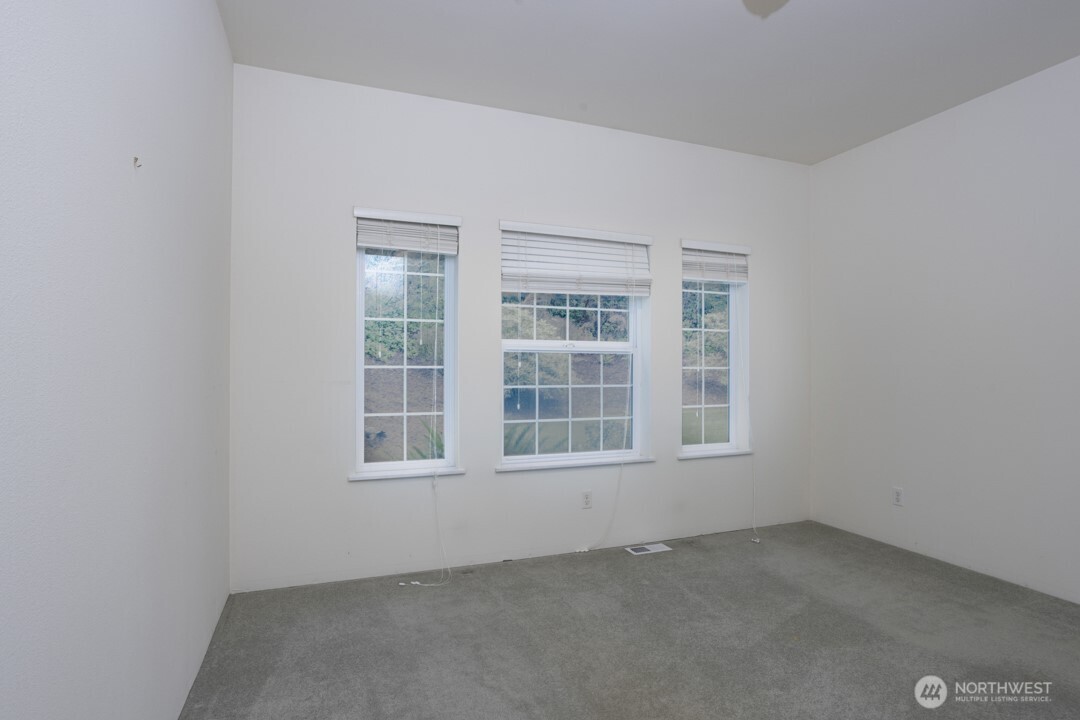 17625 Chummit Lane NE, Suquamish, WA 98392