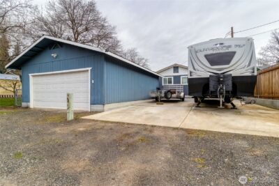 729 Clark Street , Walla Walla, WA 99362 - Photo 2