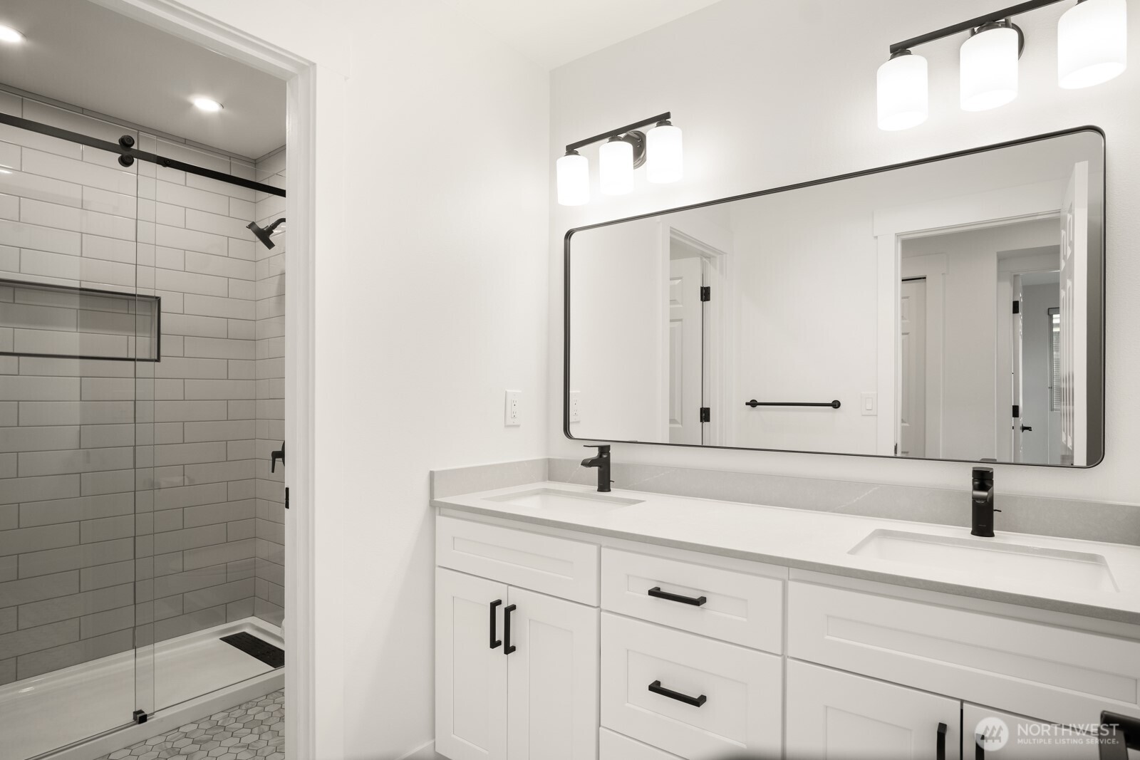 19640 88th Place NE, Bothell, WA 98011