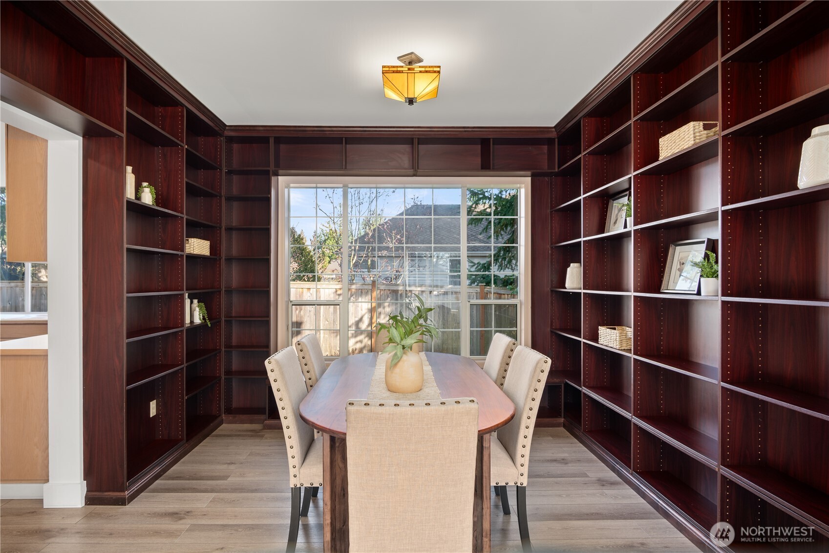 19640 88th Place NE, Bothell, WA 98011