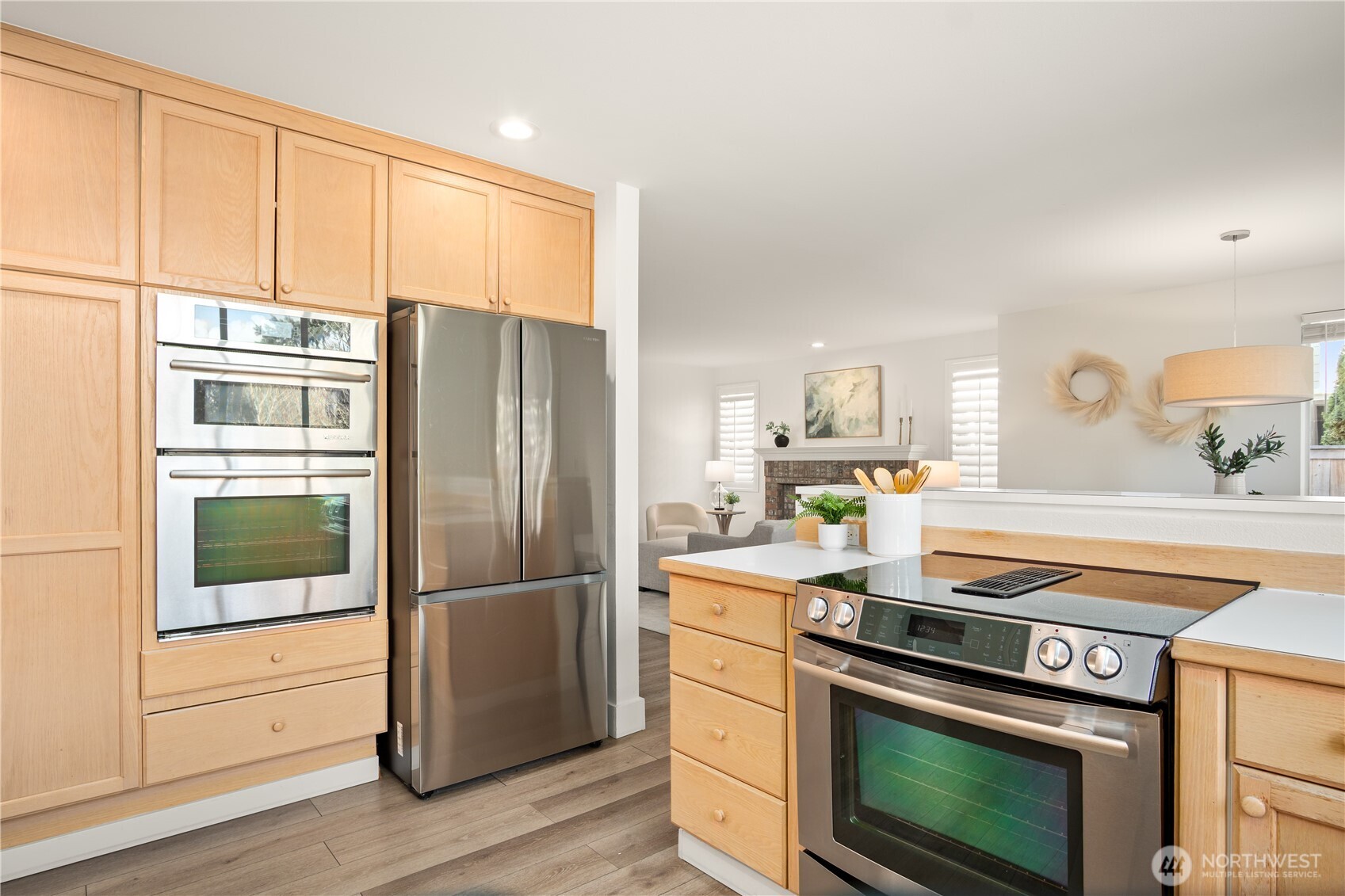 19640 88th Place NE, Bothell, WA 98011