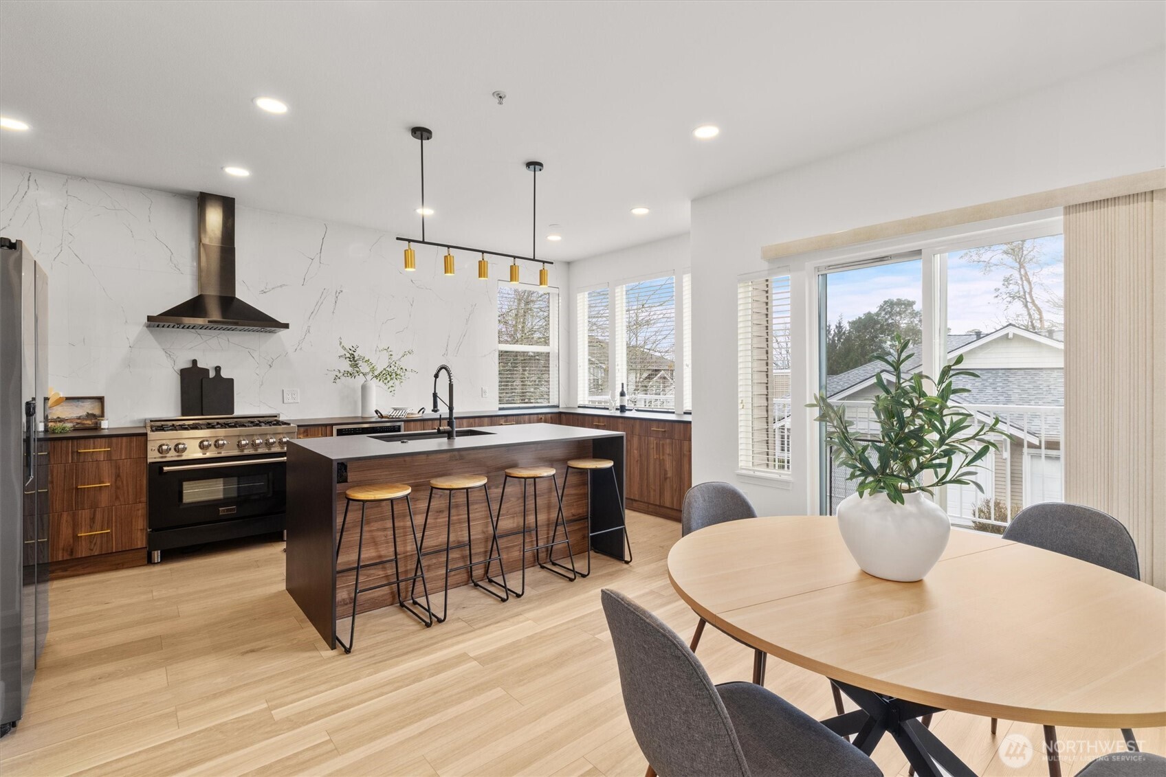 2680 139th Avenue SE #44, Bellevue, WA 98005