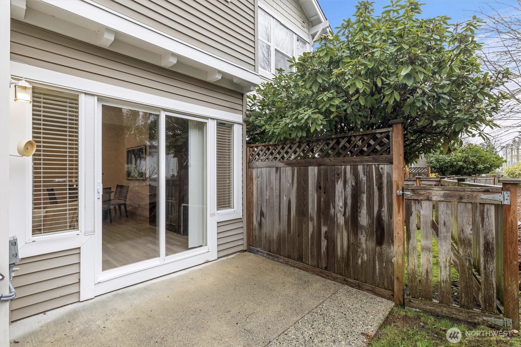 2680 139th Avenue SE #44, Bellevue, WA 98005