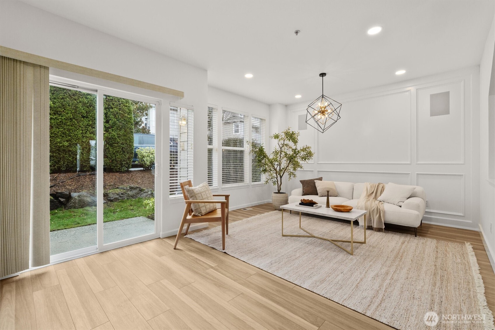 2680 139th Avenue SE #44, Bellevue, WA 98005