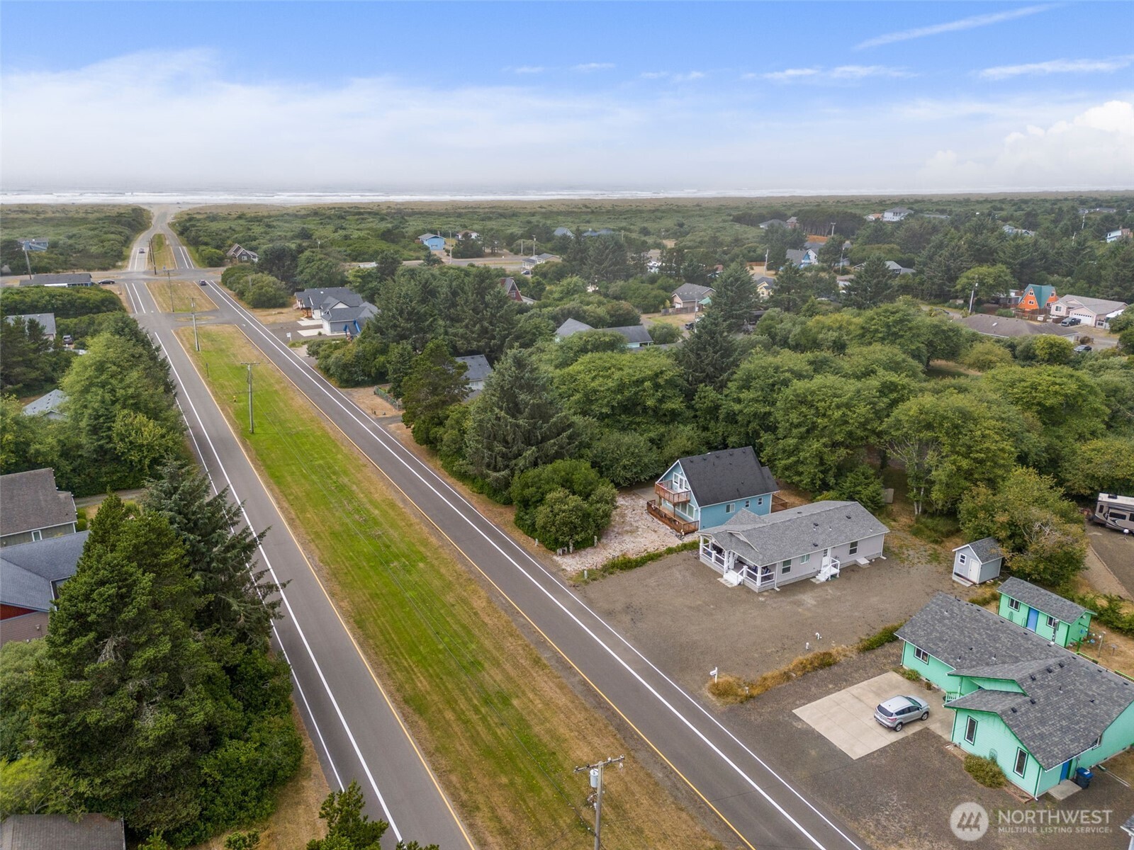 130 Pacific Boulevard NW, Ocean Shores, WA 98569