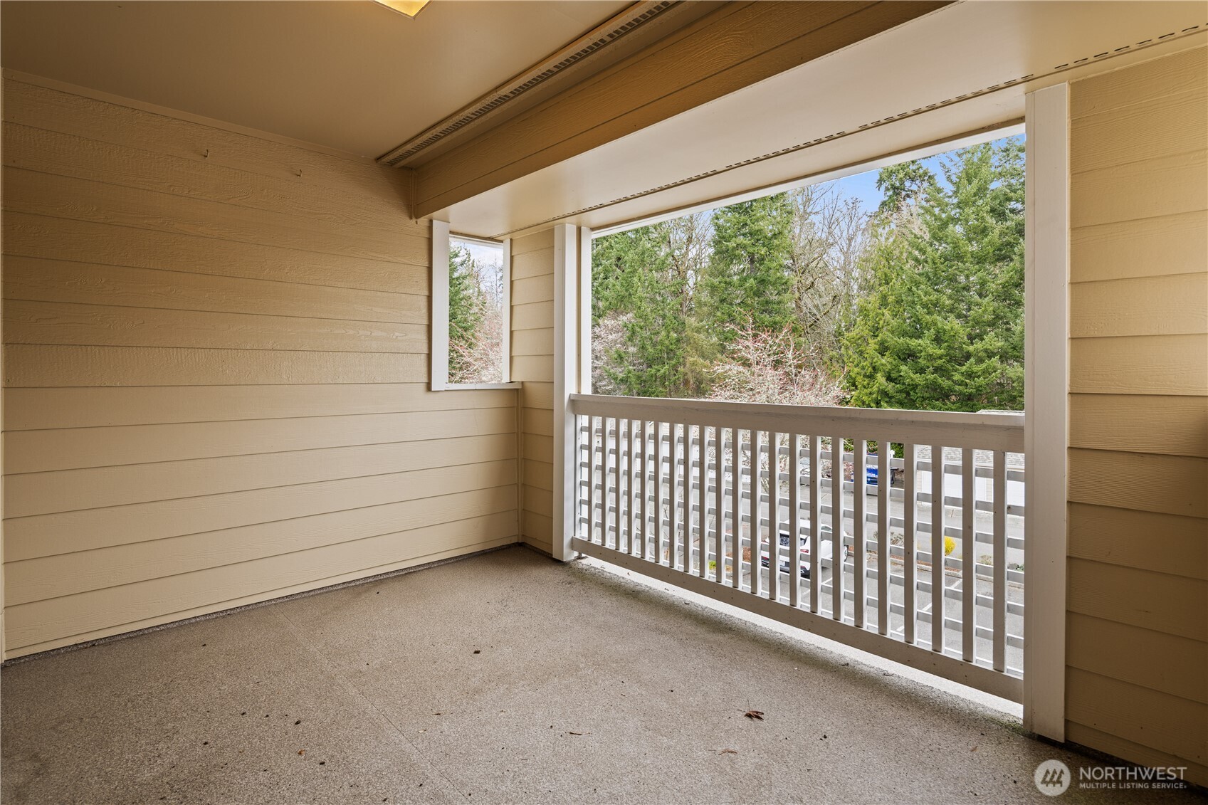 4133 224th Lane SE #302, Issaquah, WA 98029