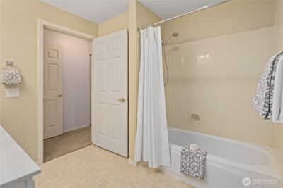 4133 224th Lane SE #302, Issaquah, WA 98029 - Photo 28