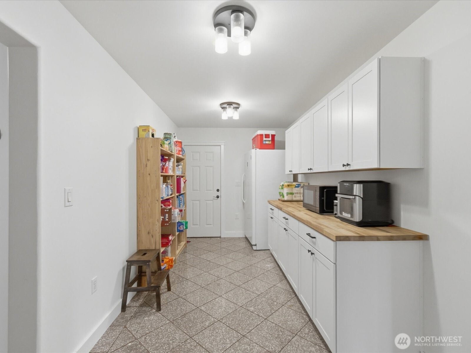 4050 Rachel Road , Clinton, WA 98236