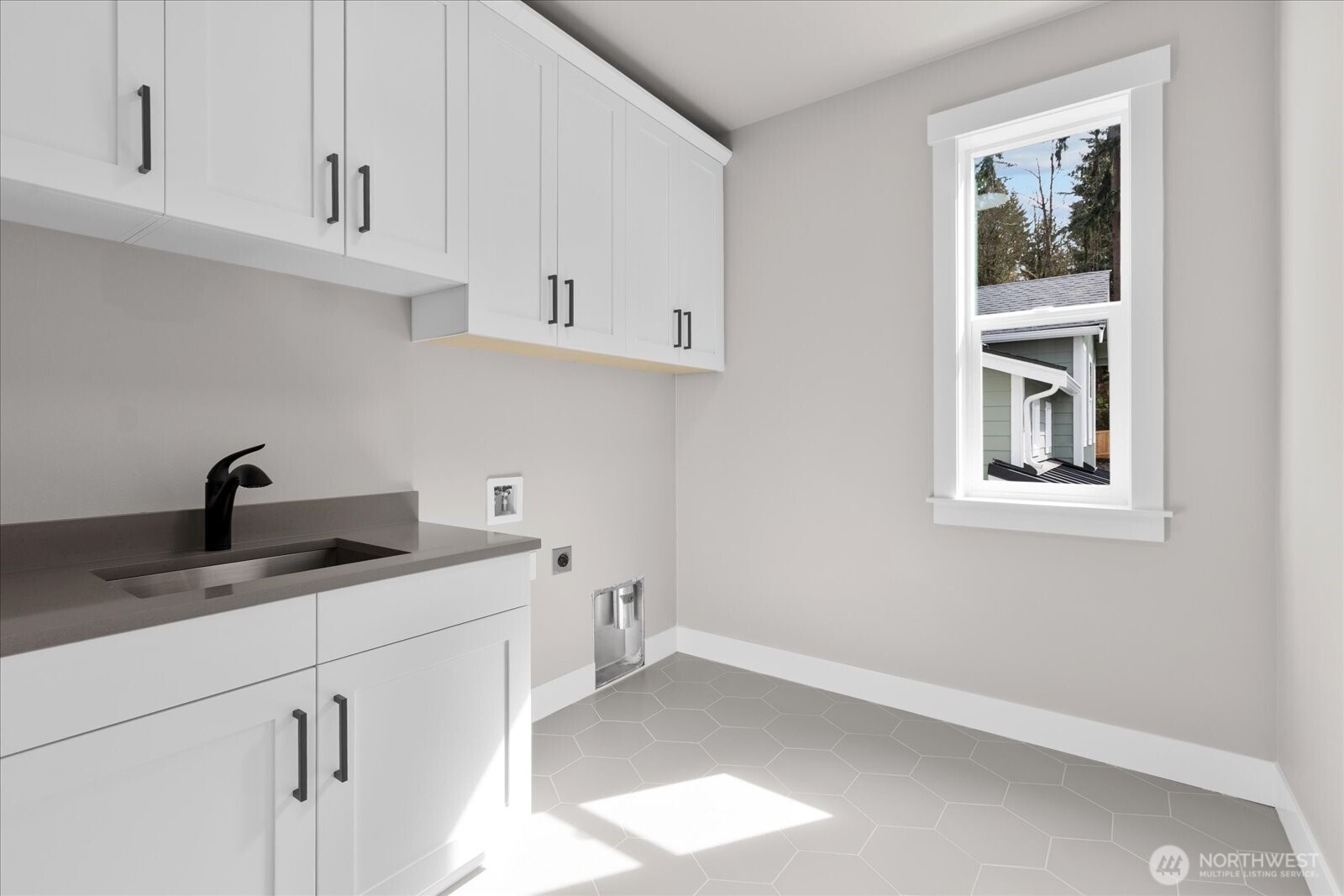 3502 Alaska Road , Brier, WA 98036