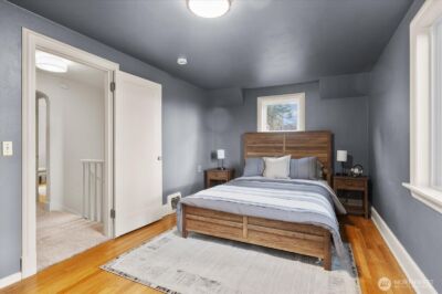 10740 Interlake Avenue N, Seattle, WA 98133 - Photo 14