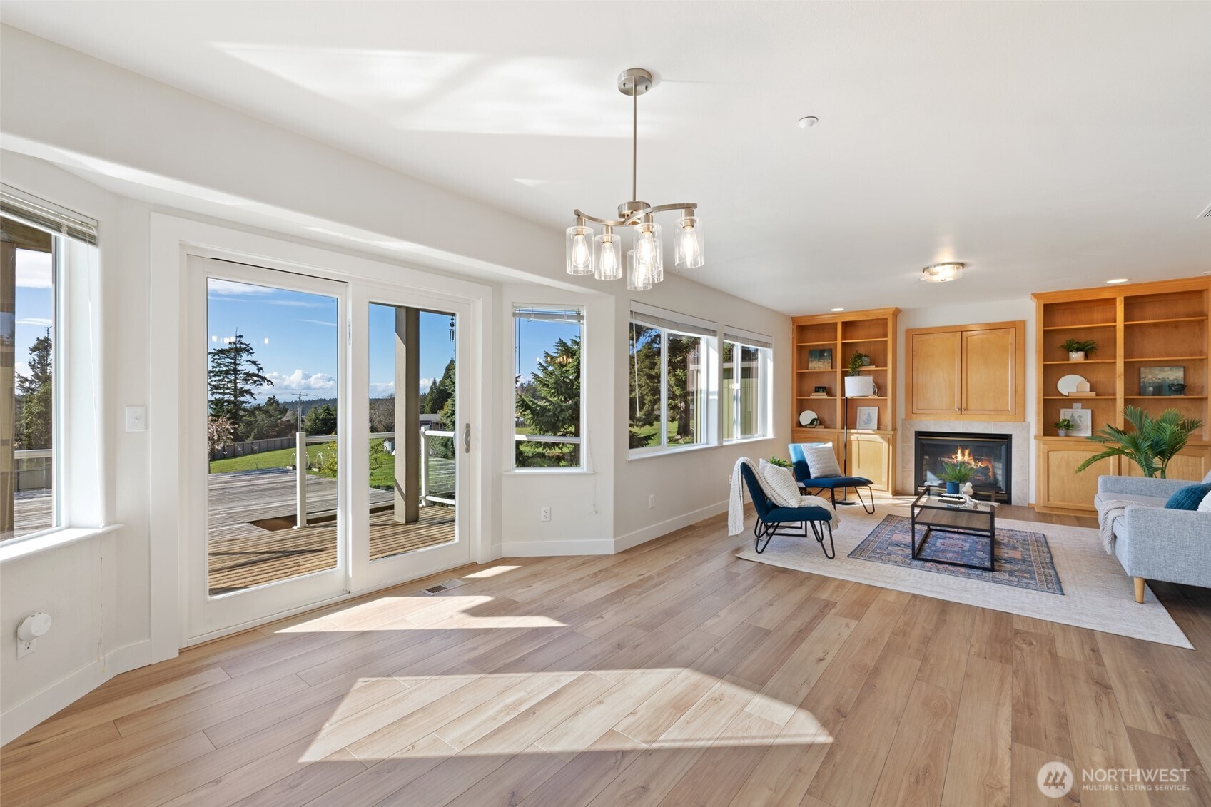 2255 Aviator Lane , Oak Harbor, WA 98277