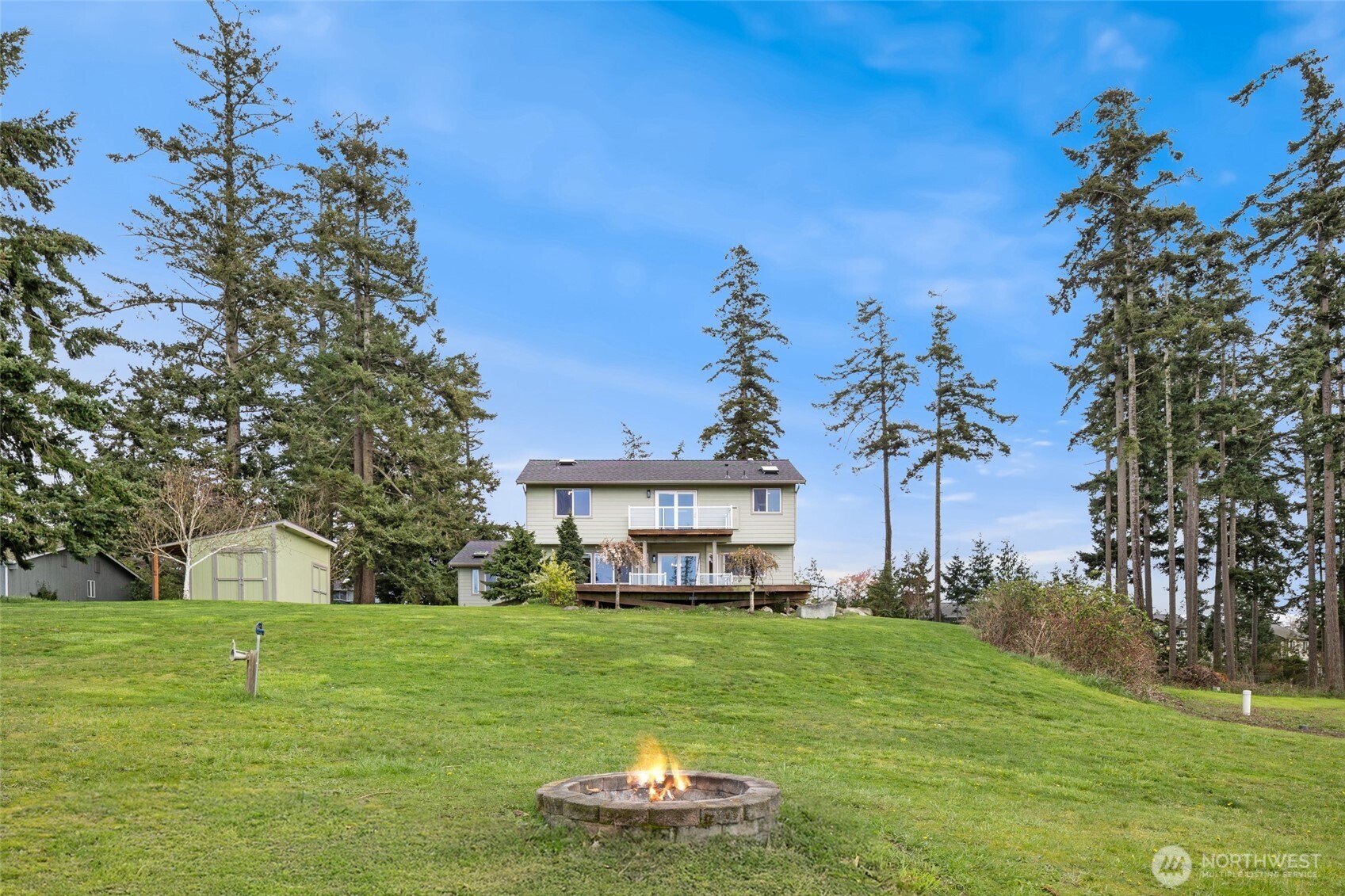 2255 Aviator Lane , Oak Harbor, WA 98277