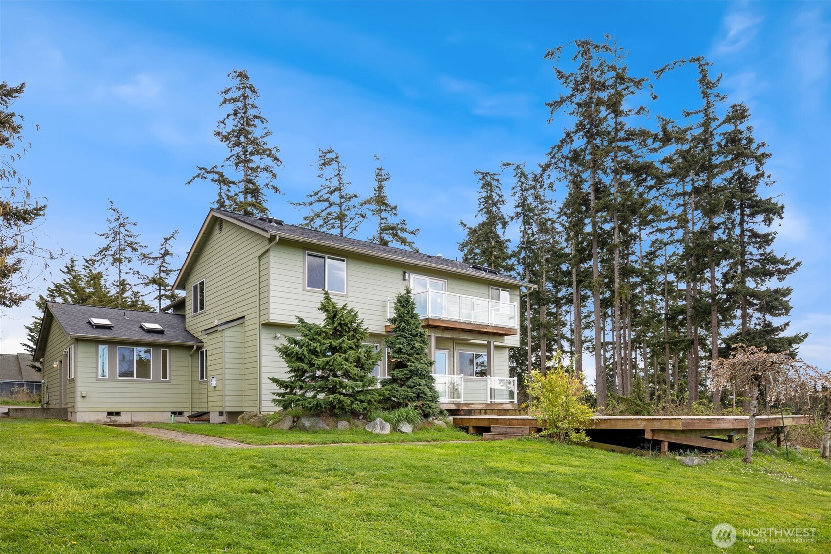2255 Aviator Lane , Oak Harbor, WA 98277