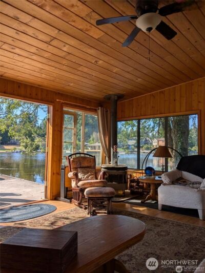 1111 Lake Sawyer Island , Black Diamond, WA 98010 - Photo 7