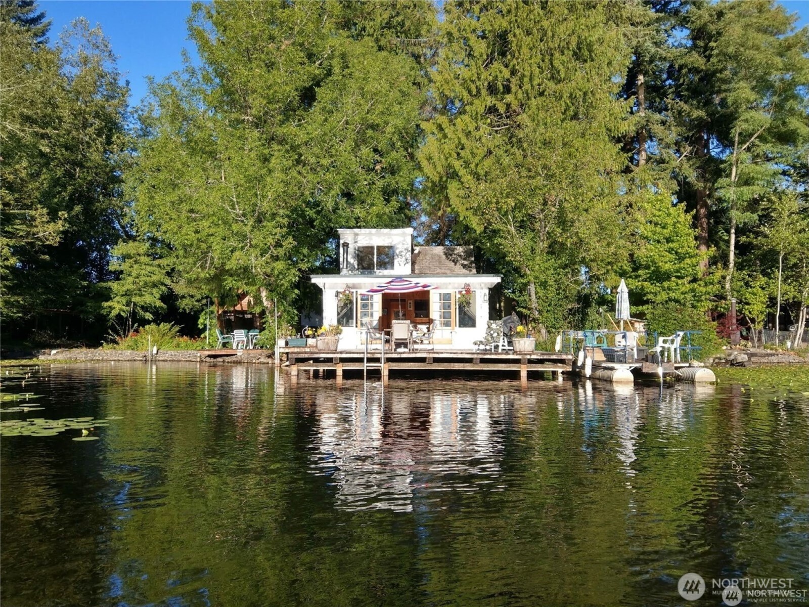 1111 Lake Sawyer Island , Black Diamond, WA 98010