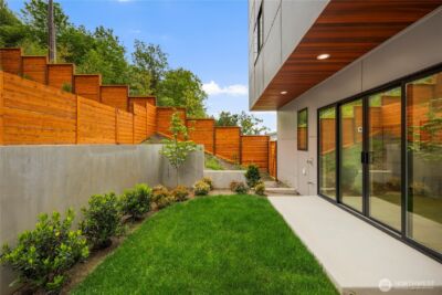 5248 23rd Avenue SW, Seattle, WA 98106 - Photo 35