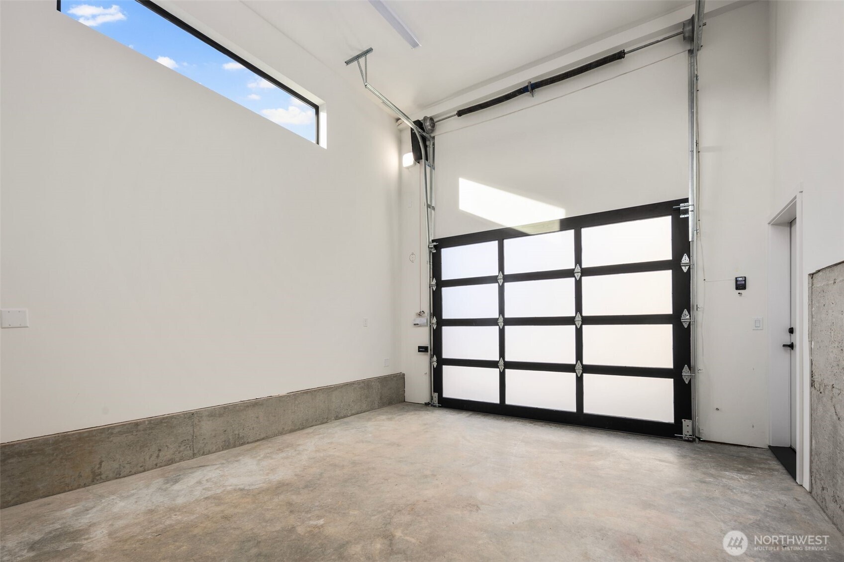 5248 23rd Avenue SW, Seattle, WA 98106