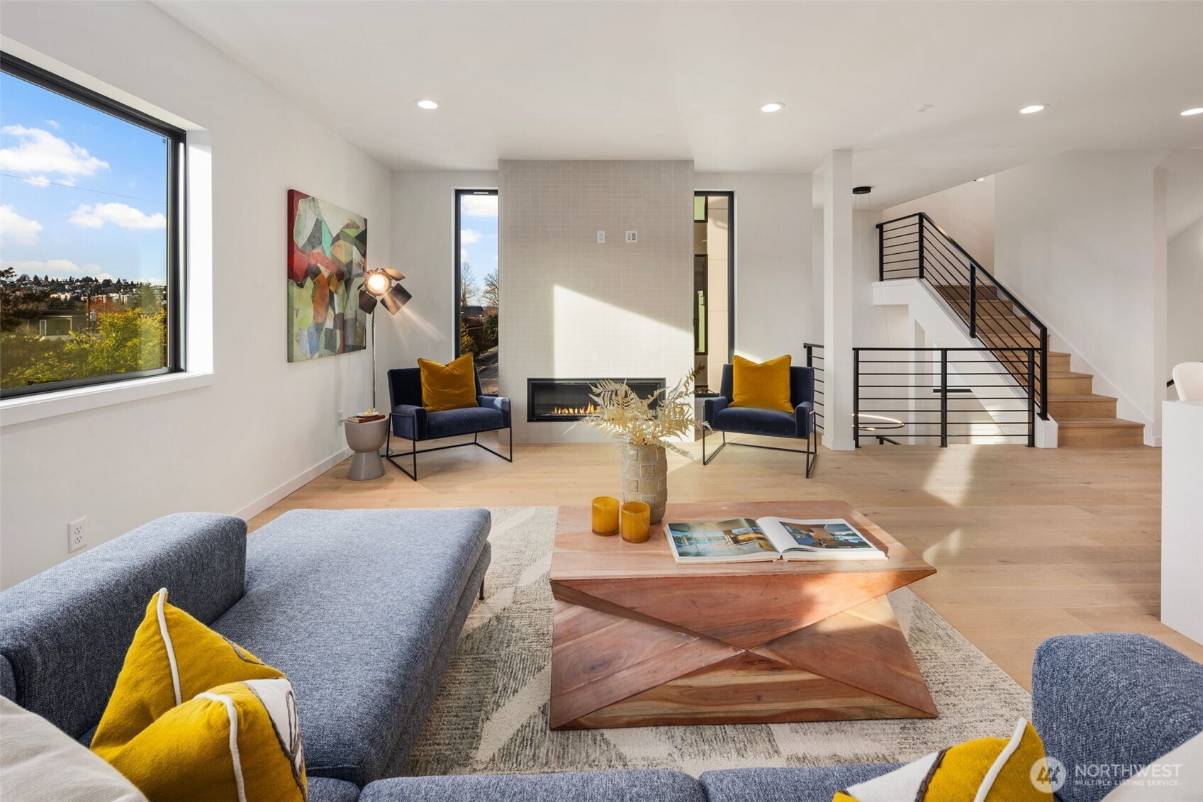 5248 23rd Avenue SW, Seattle, WA 98106